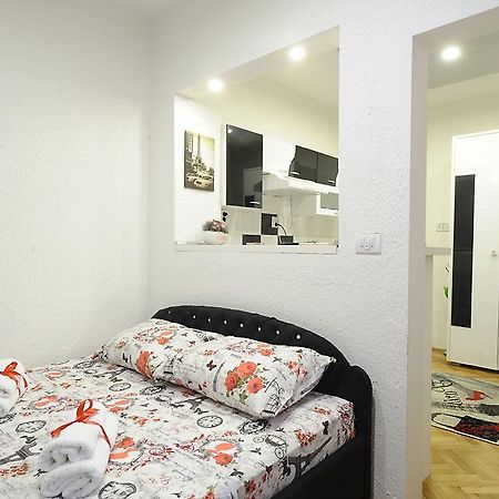 Apartment Rinaldi Βελιγράδι Εξωτερικό φωτογραφία