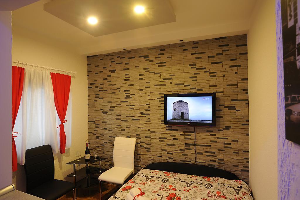 Apartment Rinaldi Βελιγράδι Εξωτερικό φωτογραφία